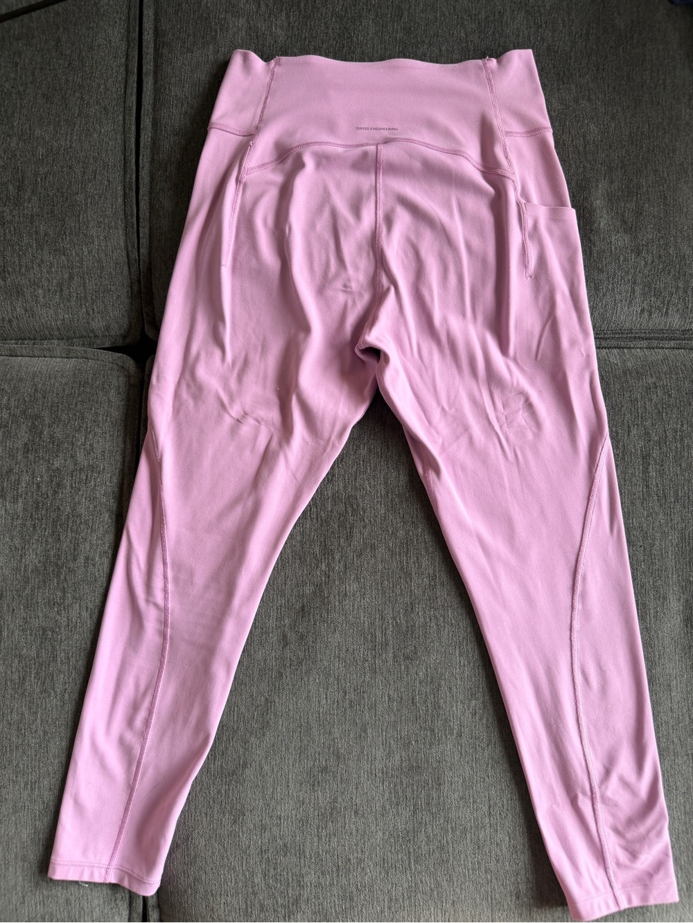 On Running Light Pink High-Waist Leggings